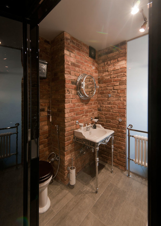 Фотография: Ванная в стиле Лофт, Малогабаритная квартира, Квартира, Студия, Планировки, BoConcept, Gramercy Home, SIEMENS, Мебель и свет, Перепланировка, Москва, Синий, Серый, Коричневый, BAXTER, Bosh, Manders, Provenza, Lehome Vintage, Migliore, Aldo Bernardi, Rosbri, Sir Edward Johns, Chadder, St. James, Империя паркета, Merediani, DeSede, Home Concept, Industriart, Елена Королева – фото на INMYROOM