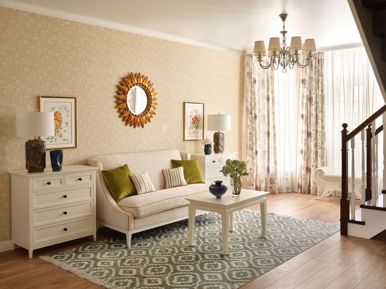 Фотография: Гостиная в стиле Прованс и Кантри, Классический, Эклектика, Дом, Проект дня, Москва, Дом и дача, Блочный дом, 4 и больше, Более 90 метров, Анастасия Беляева – фото на INMYROOM