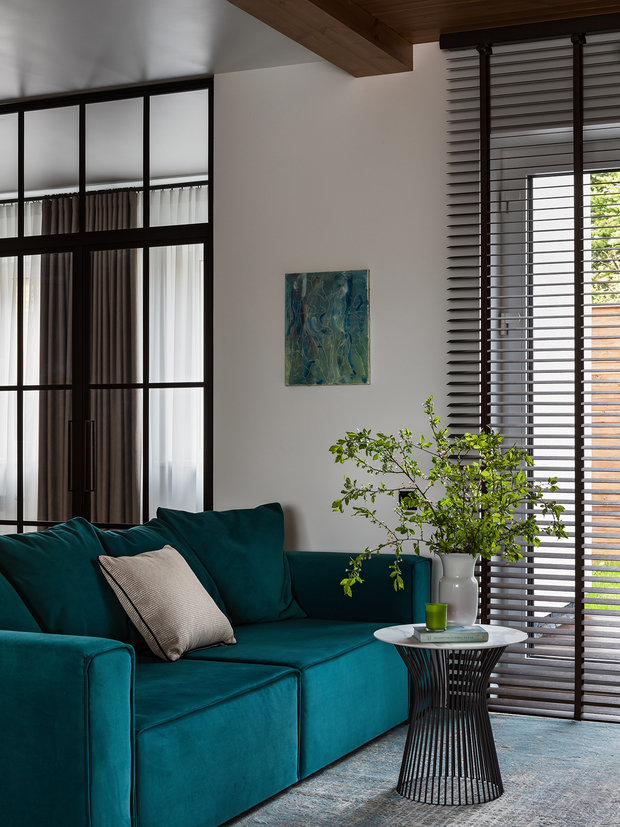 Фотография: Гостиная в стиле Современный, Квартира, Проект недели, Дом и дача, Минск, 4 и больше, Более 90 метров, Игорь Скаржевский, Алена Скаржевская – фото на INMYROOM