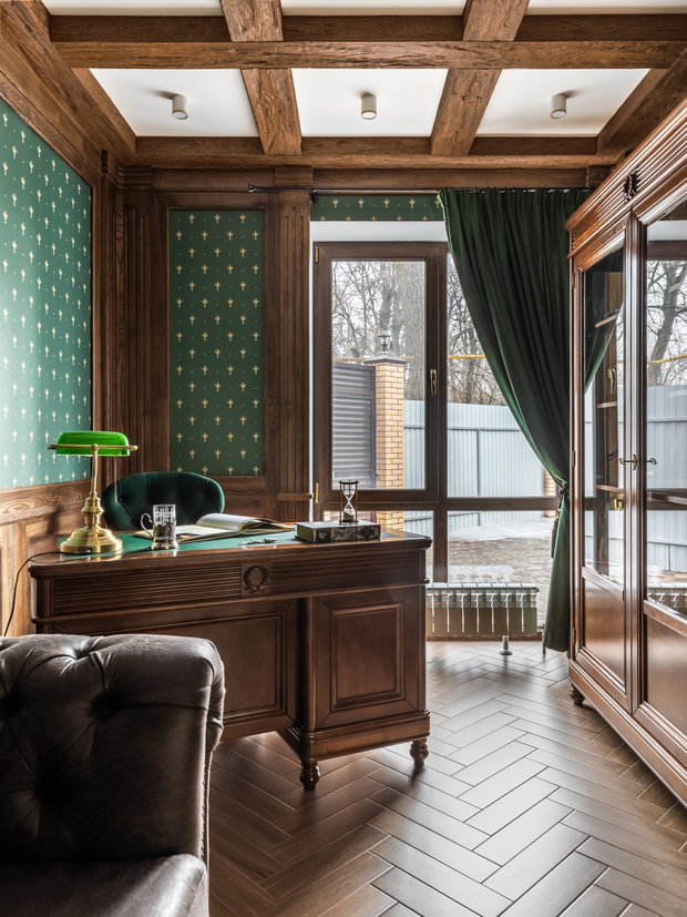 Фотография: Кабинет в стиле Классический, Прованс и Кантри, Эклектика, Дом, Проект дня, Дом и дача, как обустроить загородный дом, дизайн двухэтажного дома, как оформить дом в классическом стиле, 4 и больше, Более 90 метров, Самарская область, Татьяна Киреева, ремонт в доме – фото на INMYROOM