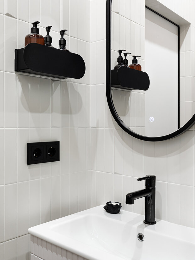 Фотография: Ванная в стиле Современный, Квартира, Проект дня, Москва, Монолитный дом, 2 комнаты, 40-60 метров, Анна Водянова, Екатерина Абдуллина – фото на INMYROOM