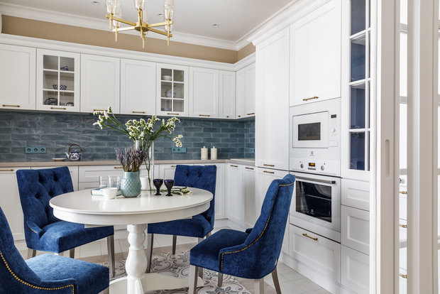 Фотография: Кухня и столовая в стиле Классический, Гид, как оформить интерьер кухни, интерьер кухни, дизайн кухни, Мария Рублева, Анна Показаньева, Алиса Свистунова, Римма Семенова, Екатерина Бурдина, Александра Мельникова – фото на INMYROOM