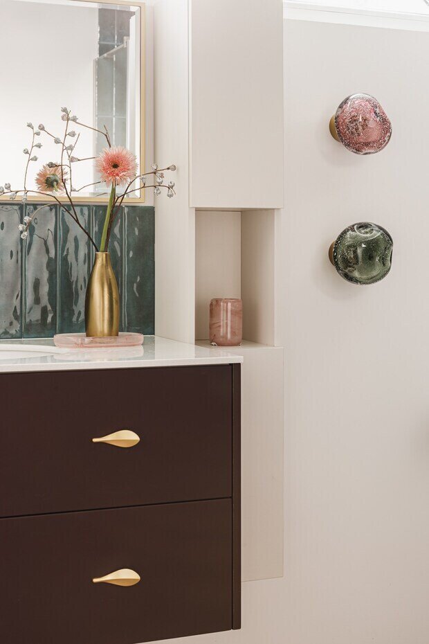 Фотография: Ванная в стиле Современный, Квартира, Проект дня, Кирпичный дом, 4 и больше, Более 90 метров, Алматы, современный с элементами эклектики, Марина Сапунова, Анара Байшулакова – фото на INMYROOM