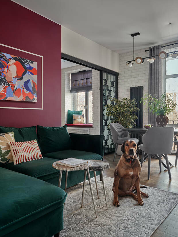 Фотография: Гостиная в стиле Современный, Эклектика, Квартира, Проект дня, Москва, Сталинка, 3 комнаты, 60-90 метров, Анастасия Агаджанова – фото на INMYROOM