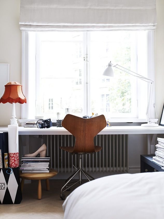 Фотография: Спальня в стиле Скандинавский, Кабинет, Интерьер комнат – фото на INMYROOM