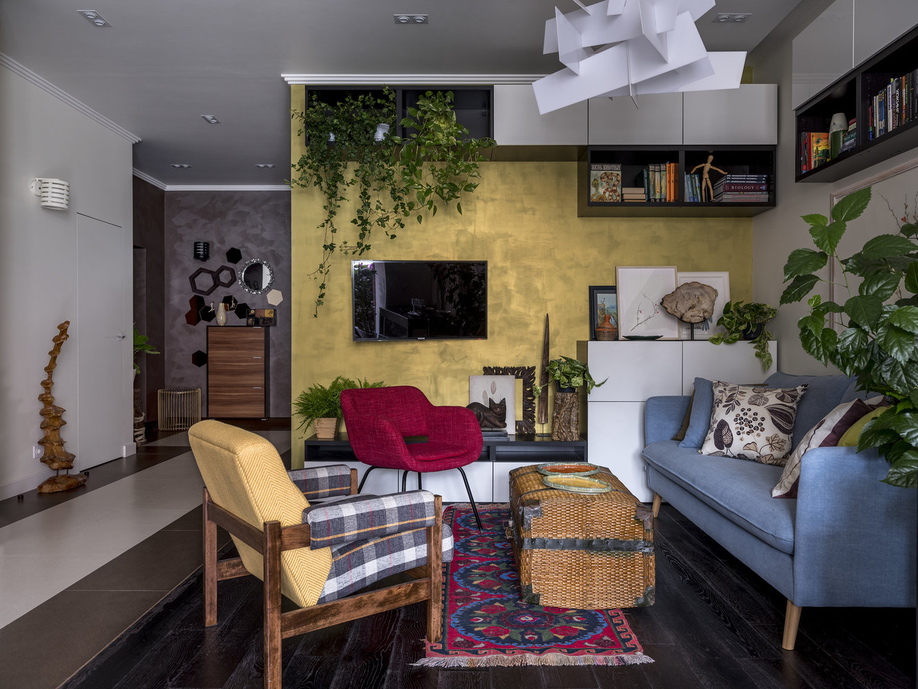 Фотография: Гостиная в стиле Скандинавский, Прованс и Кантри, Эклектика, Квартира, Проект дня, Эко, Московская область, Татьяна Безверхая, 2 комнаты, 60-90 метров, Монолитно-кирпичный, TB Design – фото на INMYROOM