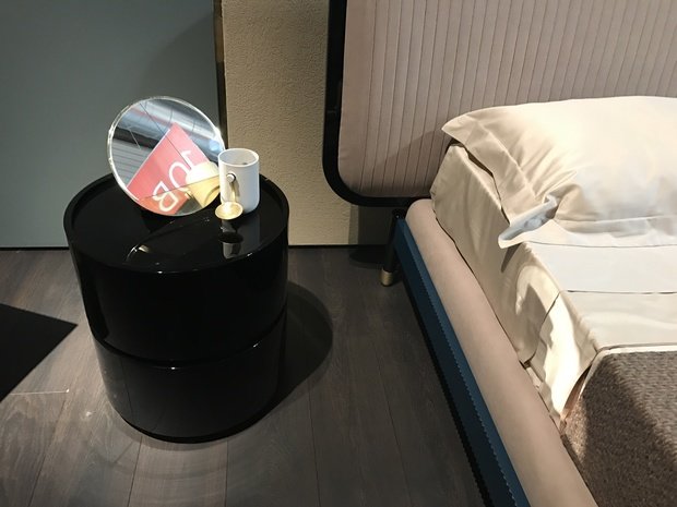 Фото из портфолио Выставка мебели Милан – фотографии дизайна интерьеров на INMYROOM