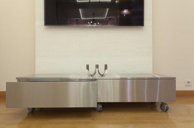 Фото из портфолио Мебель из нержавейки – фотографии дизайна интерьеров на INMYROOM