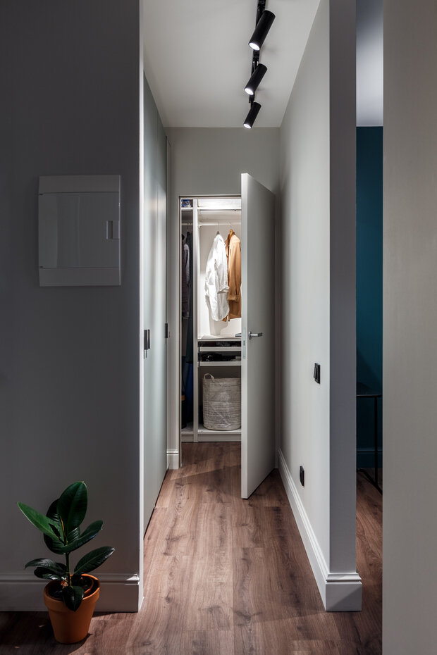 Фотография: Гардеробная в стиле Современный, Квартира, Студия, Проект недели, Санкт-Петербург, 1 комната, 40-60 метров, Ольга Слугина – фото на INMYROOM