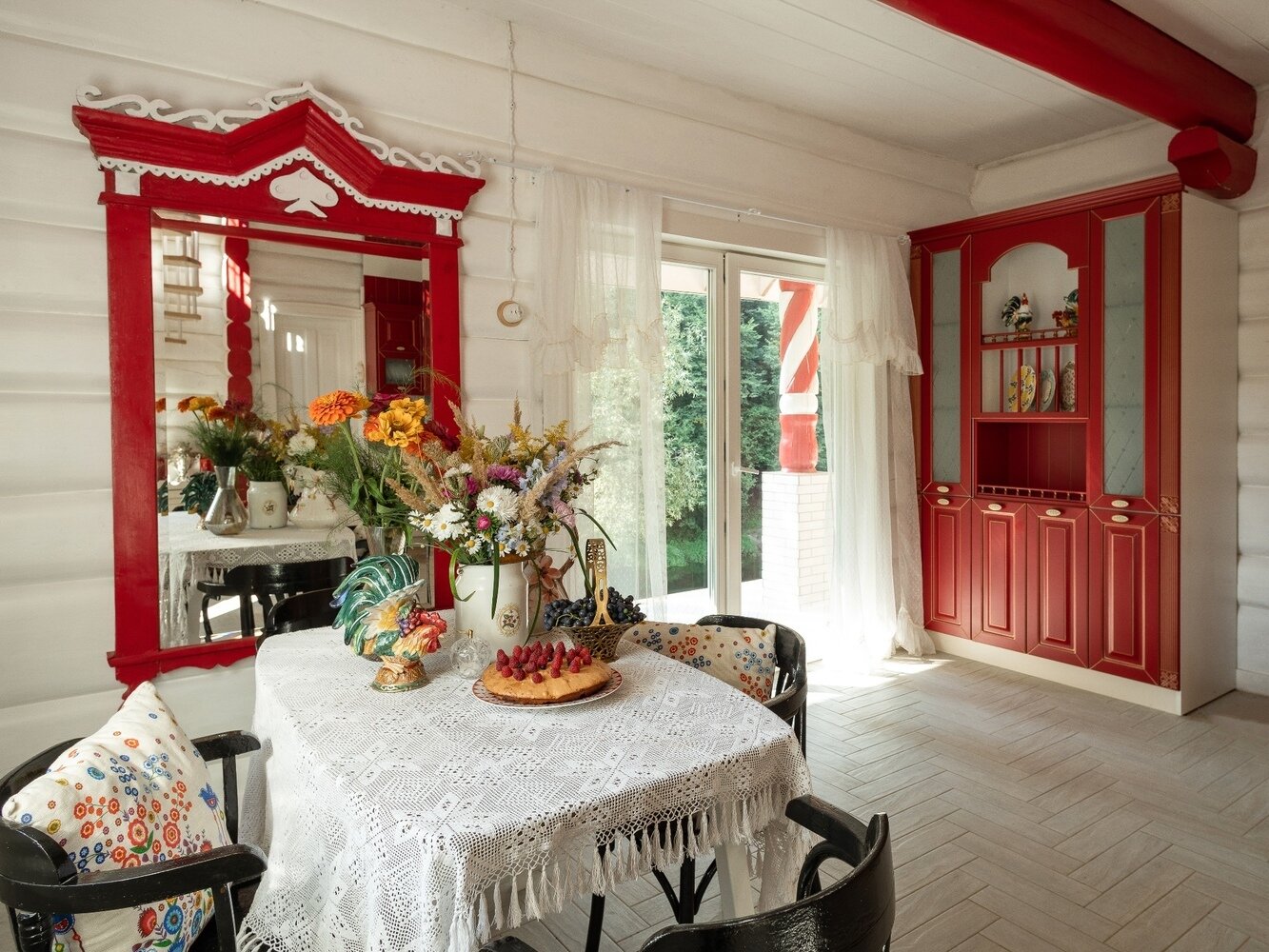 Фотография: Кухня и столовая в стиле Прованс и Кантри, Эклектика, Винтажный, Дом, Проект дня, Дом и дача, Беларусь, 3 комнаты, Более 90 метров, Наталья Балашевская – фото на INMYROOM
