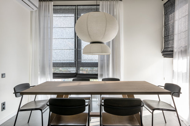 Фотография: Кухня и столовая в стиле Лофт, Минимализм, Современный, Квартира, Проект дня, Киев, PLANiUM, 4 и больше, Более 90 метров – фото на INMYROOM