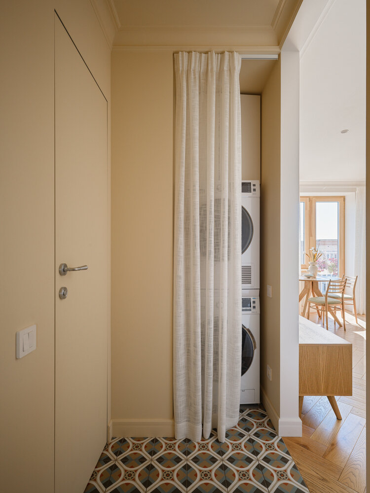 Фотография: Прихожая в стиле Скандинавский, Современный, Малогабаритная квартира, Квартира, Проект дня, Москва, Хамовники, Хрущевка, 2 комнаты, 40-60 метров, Анастасия Заркуа – фото на INMYROOM