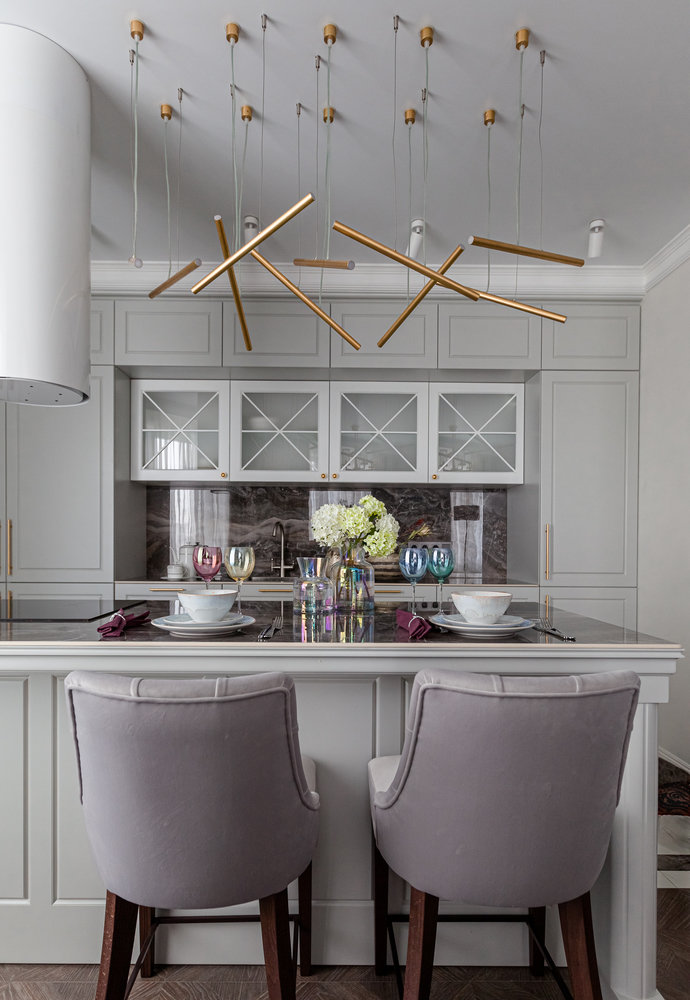 Фотография: Кухня и столовая в стиле Классический, Современный, Квартира, Проект дня, Новосибирск, 2 комнаты, 40-60 метров, Александра Протасова – фото на INMYROOM Фотография: Кухня и столовая в стиле Классический, Современный, Квартира, Проект дня, Новосибирск, 2 комнаты, 40-60 метров, Александра Протасова – фото на INMYROOM