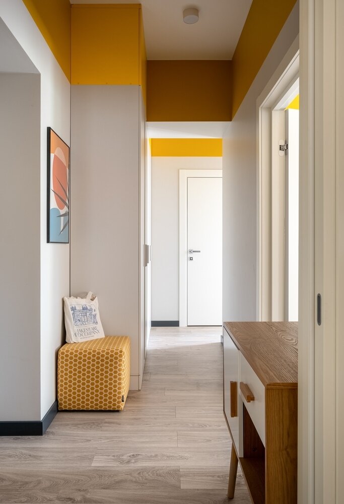 Фотография: Прихожая в стиле Скандинавский, Современный, Квартира, Проект недели, Москва, Хрущевка, 3 комнаты, 40-60 метров, II-14, Лидия Напреенко – фото на INMYROOM Фотография: Прихожая в стиле Скандинавский, Современный, Квартира, Проект недели, Москва, Хрущевка, 3 комнаты, 40-60 метров, II-14, Лидия Напреенко – фото на INMYROOM