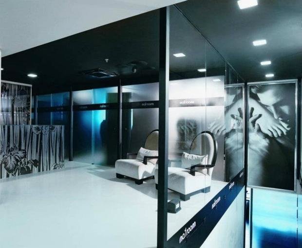 Фото из портфолио Nail Room Beauty Lounge – фотографии дизайна интерьеров на INMYROOM
