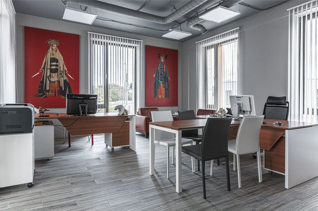 Фото из портфолио Офисное пространство – фотографии дизайна интерьеров на INMYROOM