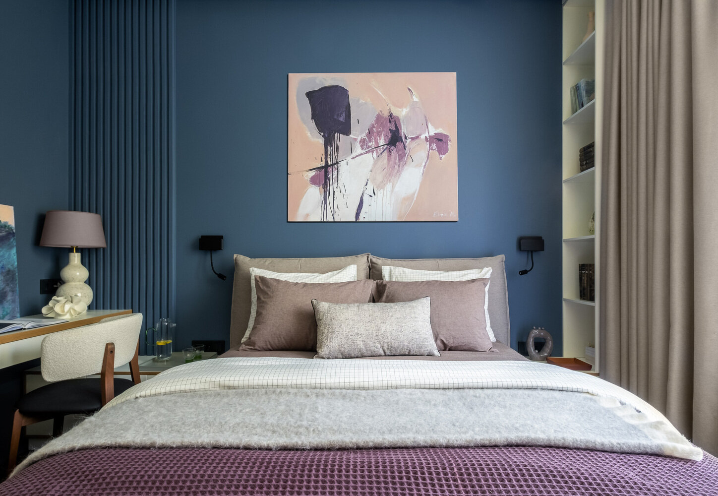 Фотография: Спальня в стиле Современный, Квартира, Проект недели, Московская область, 3 комнаты, Более 90 метров, Александр Дмитрук – фото на INMYROOM Фотография: Спальня в стиле Современный, Квартира, Проект недели, Московская область, 3 комнаты, Более 90 метров, Александр Дмитрук – фото на INMYROOM