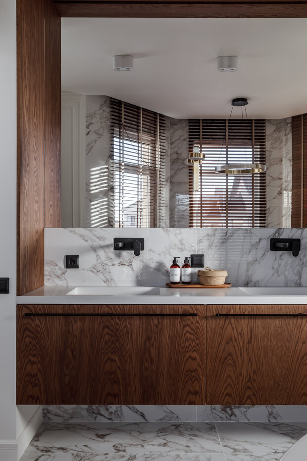 Фотография: Ванная в стиле Современный, Дом, Проект дня, Дом и дача, Сочи, Блочный дом, 4 и больше, Более 90 метров, Манушак Соловарова – фото на INMYROOM