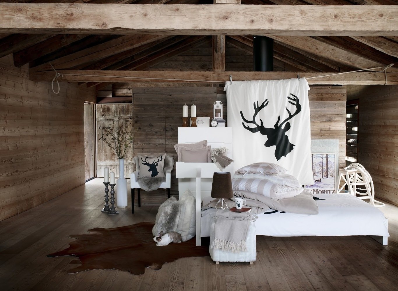 Фотография: Спальня в стиле Прованс и Кантри, Скандинавский, Современный, Индустрия, Новости, IKEA, Посуда, Подушки, Свечи, Шале, Плед – фото на INMYROOM