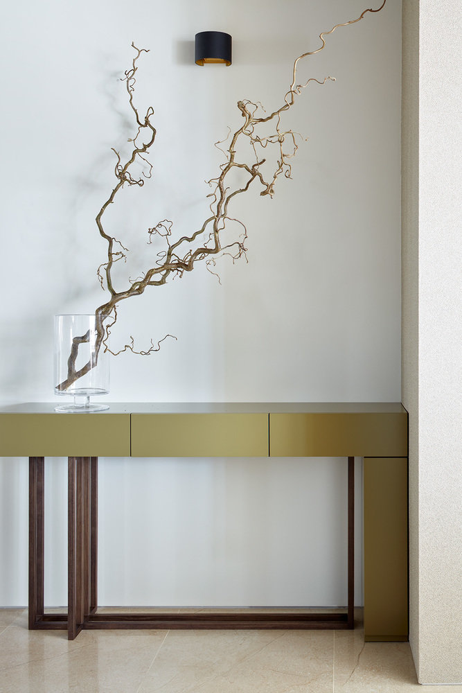 Фотография: Мебель и свет в стиле Современный, Квартира, Проект недели, Москва, Ариана Ахмад, Татьяна Карякина, Монолитный дом, 3 комнаты, Более 90 метров, #эксклюзивныепроекты – фото на INMYROOM