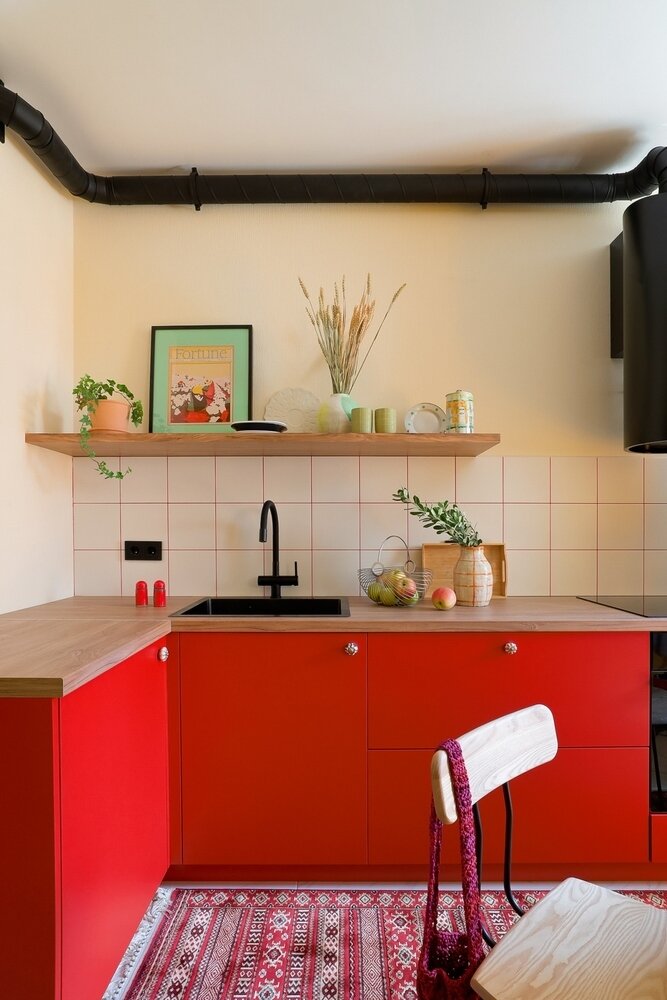 Фотография: Кухня и столовая в стиле Скандинавский, Современный, Эклектика, Малогабаритная квартира, Квартира, Проект дня, Санкт-Петербург, Монолитный дом, 1 комната, до 40 метров, Анна Пелипчук – фото на INMYROOM Фотография: Кухня и столовая в стиле Скандинавский, Современный, Эклектика, Малогабаритная квартира, Квартира, Проект дня, Санкт-Петербург, Монолитный дом, 1 комната, до 40 метров, Анна Пелипчук – фото на INMYROOM