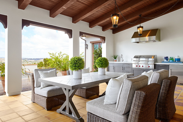 Фотография: Терраса в стиле Современный, Советы, Leroy Merlin, Village Club, Эд Серебренников, мангал, как сделать зону барбекю – фото на INMYROOM