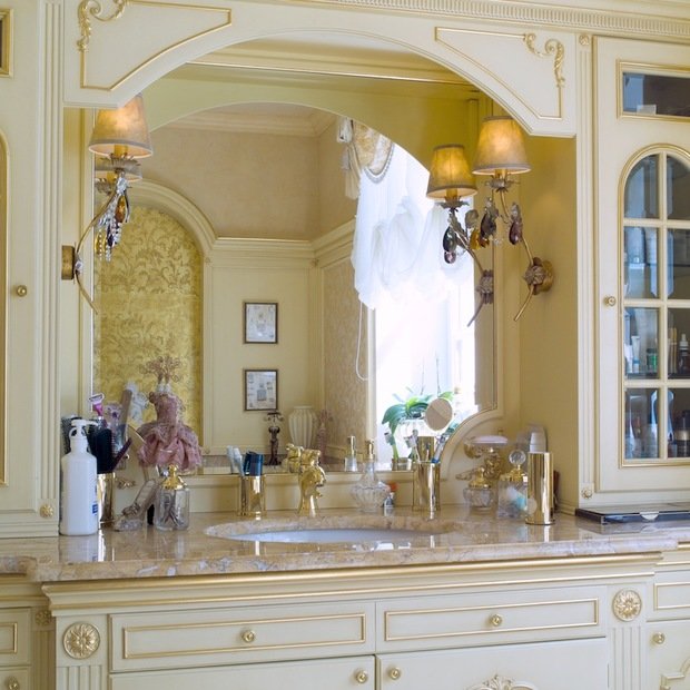 Фотография: Ванная в стиле Классический, Современный, Декор интерьера, МЭД, Мебель и свет, Краска – фото на INMYROOM