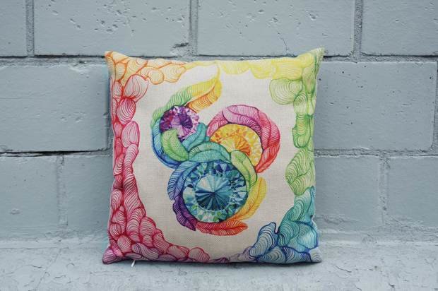 Фото из портфолио Декоративные подушки и картины для дома – фотографии дизайна интерьеров на INMYROOM