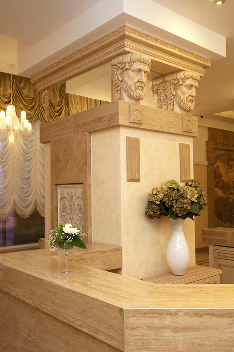 Фото из портфолио Холл в жилом доме Fenix de luxe в стиле современной классики – фотографии дизайна интерьеров на INMYROOM