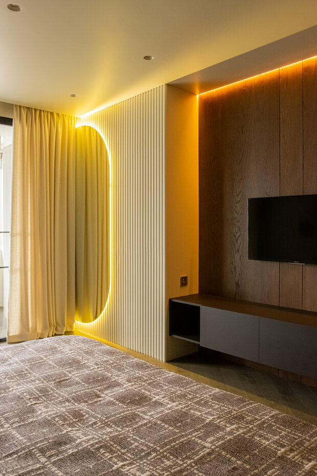 Фотография: Спальня в стиле Современный, Квартира, Проект дня, Кирпичный дом, 4 и больше, Более 90 метров, современная классика с элементами минимализма, Валерия Широкова – фото на INMYROOM