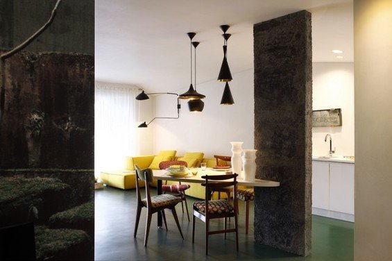Фотография: Кухня и столовая в стиле Лофт, Малогабаритная квартира, Квартира, Франция, Терраса, Дома и квартиры, Сад, Пол – фото на INMYROOM