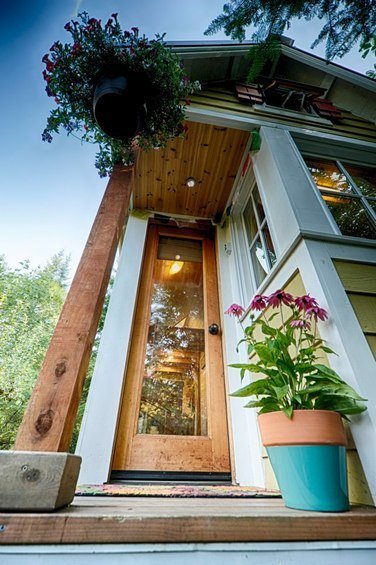 Фотография: Терраса в стиле Прованс и Кантри, Эко, Малогабаритная квартира, Дом, США, Дома и квартиры, Чердак, Дом на колесах – фото на INMYROOM
