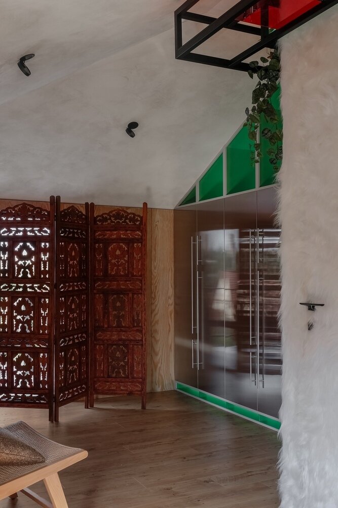 Фотография: Прихожая в стиле Эклектика, Дом, Проект дня, Ростов-на-Дону, 2 комнаты, 60-90 метров, Константин Колесов – фото на INMYROOM Фотография: Прихожая в стиле Эклектика, Дом, Проект дня, Ростов-на-Дону, 2 комнаты, 60-90 метров, Константин Колесов – фото на INMYROOM