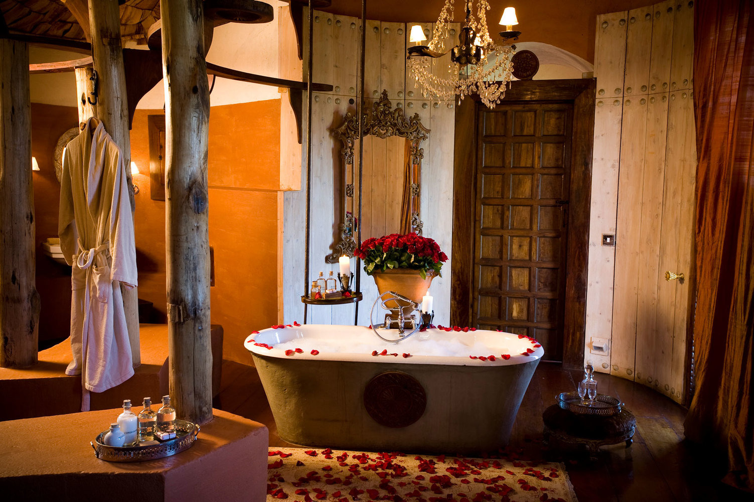 Фотография: Ванная в стиле Прованс и Кантри, Классический, Современный, Дом, Дома и квартиры – фото на INMYROOM Фотография: Ванная в стиле Прованс и Кантри, Классический, Современный, Дом, Дома и квартиры – фото на INMYROOM