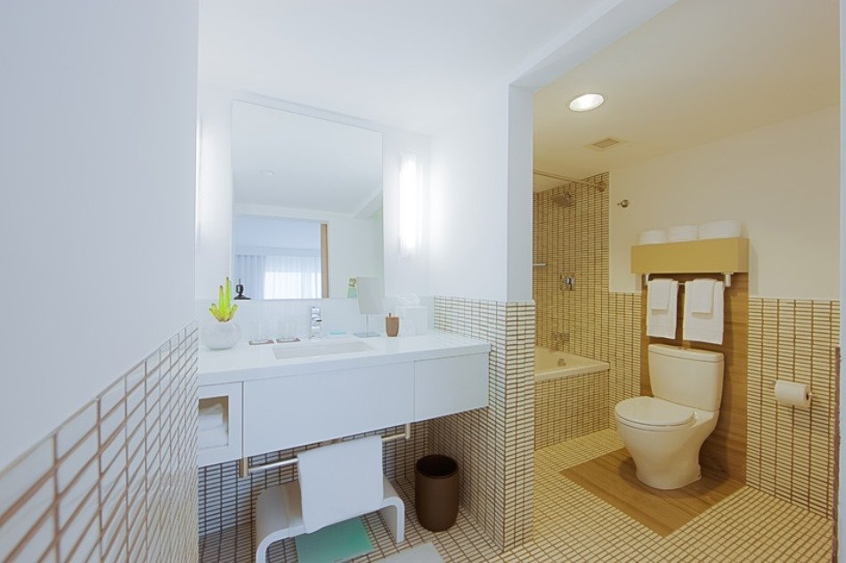 Фотография: Ванная в стиле Современный, Дома и квартиры, Городские места, Бразилия – фото на INMYROOM Фотография: Ванная в стиле Современный, Дома и квартиры, Городские места, Бразилия – фото на INMYROOM