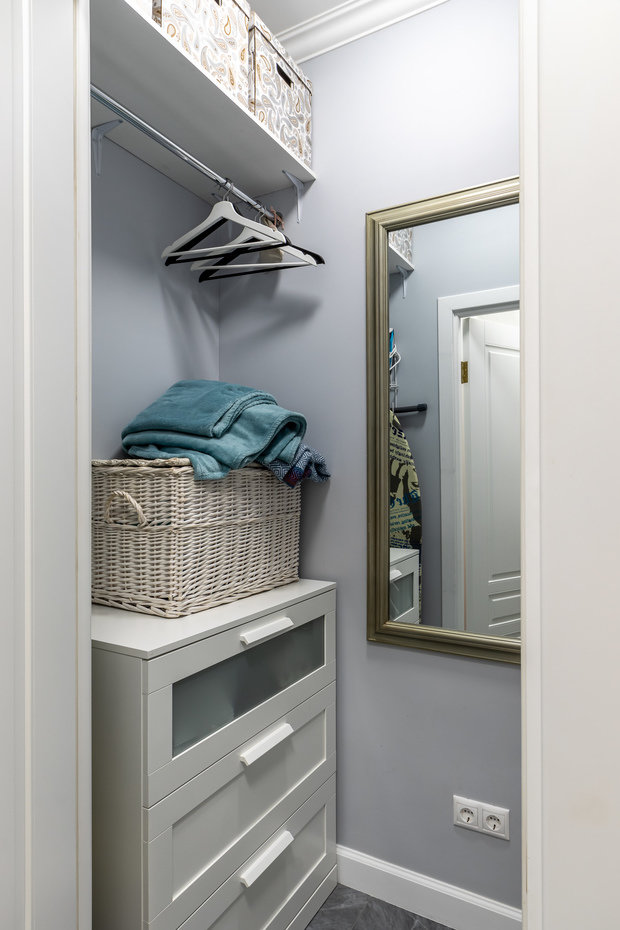 Фотография: Гардеробная в стиле Современный, Малогабаритная квартира, Квартира, Студия, Проект недели, Санкт-Петербург, до 40 метров, Елена Зингер – фото на INMYROOM