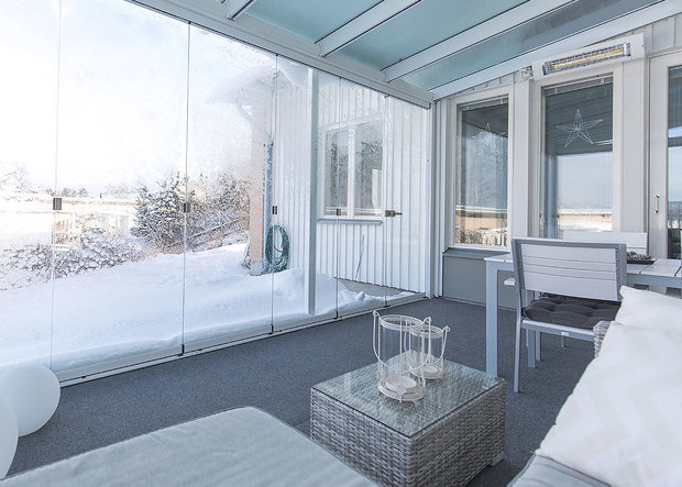 Фото из портфолио Остекление террас – фотографии дизайна интерьеров на INMYROOM