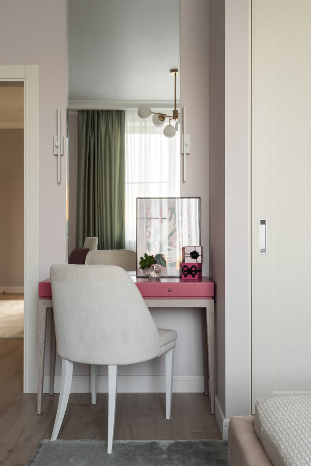 Фотография: Спальня в стиле Классический, Современный, Проект недели, Дом и дача, Таунхаус, Челябинск, 4 и больше, Более 90 метров, Денис Тарасенко – фото на INMYROOM