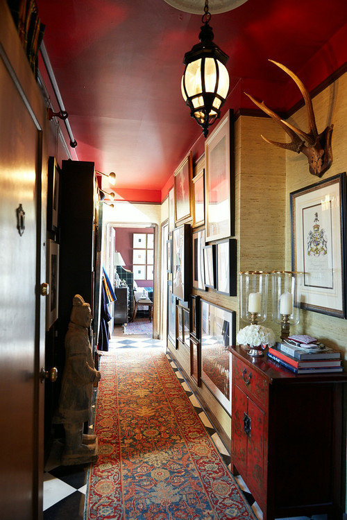 Фотография: Прихожая в стиле Прованс и Кантри, Эклектика, Декор интерьера, Дизайн интерьера, Цвет в интерьере – фото на INMYROOM