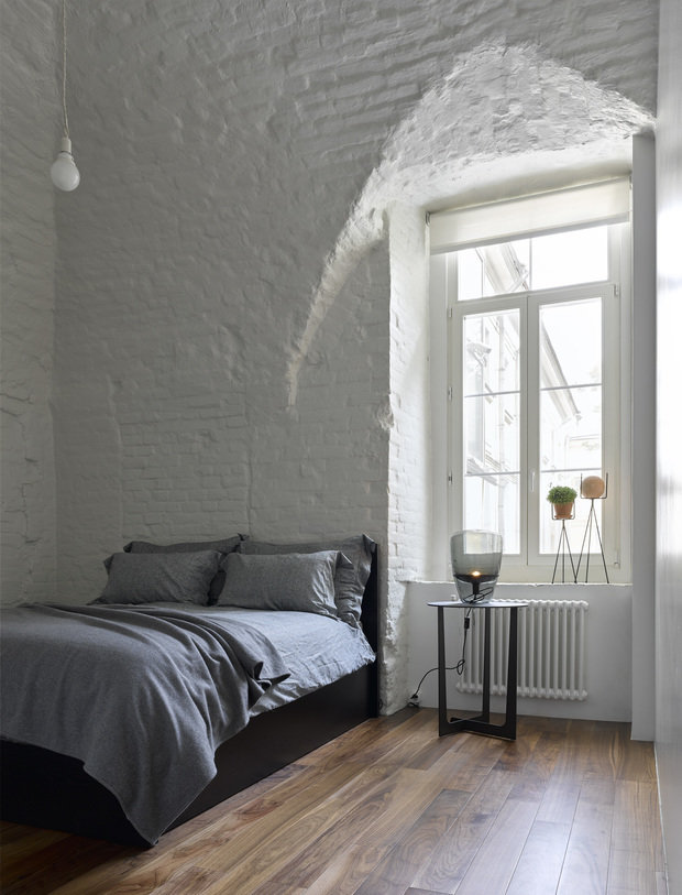 Фотография: Спальня в стиле Лофт, Квартира, Минимализм, Проект недели, Москва, Старый фонд, 3 комнаты, 60-90 метров, Арсений Борисенко, za bor – фото на INMYROOM