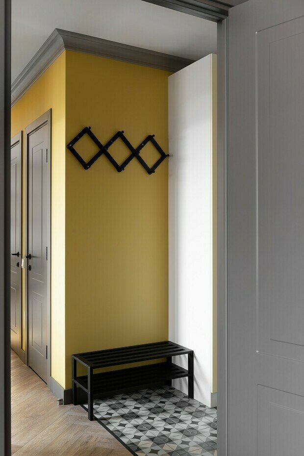 Фотография: Прихожая в стиле Современный, Скандинавский, Квартира, Проект дня, Панельный дом, 3 комнаты, 40-60 метров, Приморский край, Des.Play, Елена Оконишникова – фото на INMYROOM