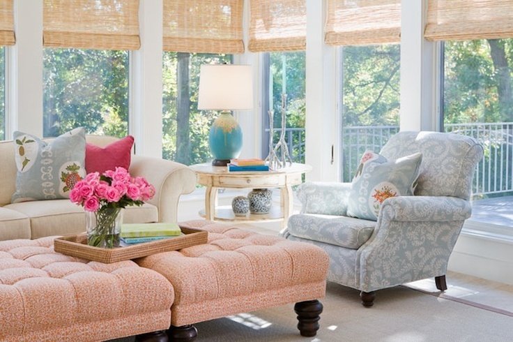 Фотография: Гостиная в стиле Классический, Современный, Декор интерьера, Декор дома, Ковер – фото на INMYROOM Фотография: Гостиная в стиле Классический, Современный, Декор интерьера, Декор дома, Ковер – фото на INMYROOM