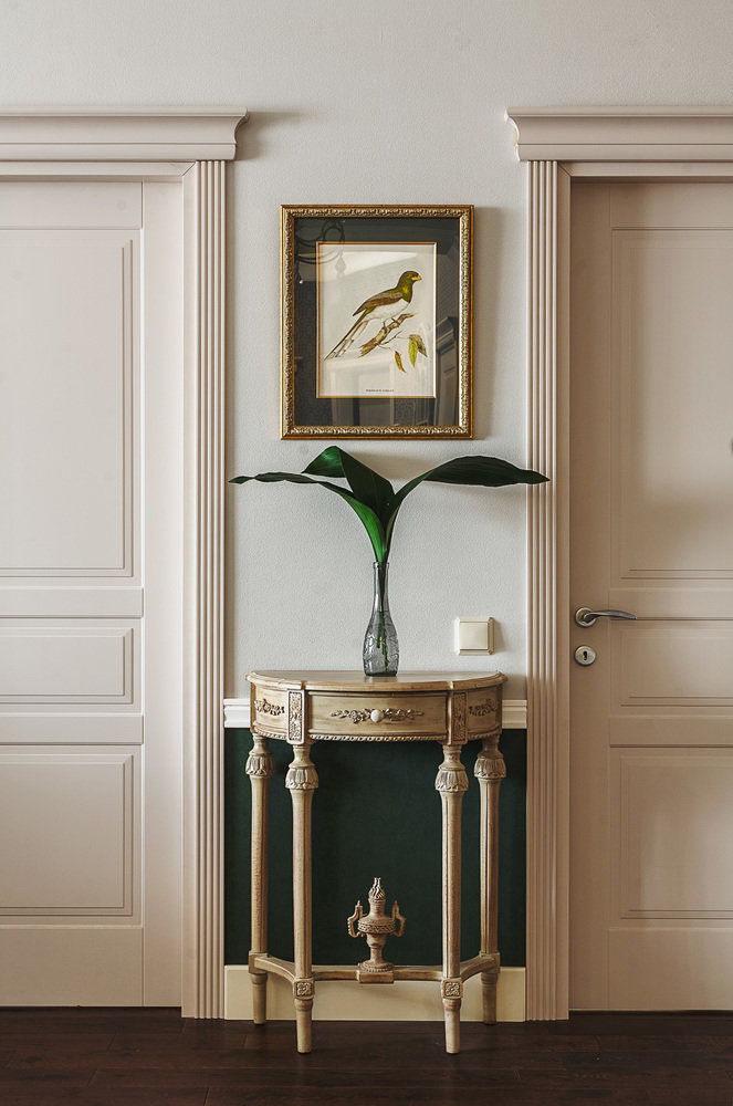 Фотография: Прихожая в стиле Прованс и Кантри, Современный, Квартира, Проект недели, Москва, Марина Саркисян, Сергей Красюк, новостройка, 4 и больше, Более 90 метров – фото на INMYROOM