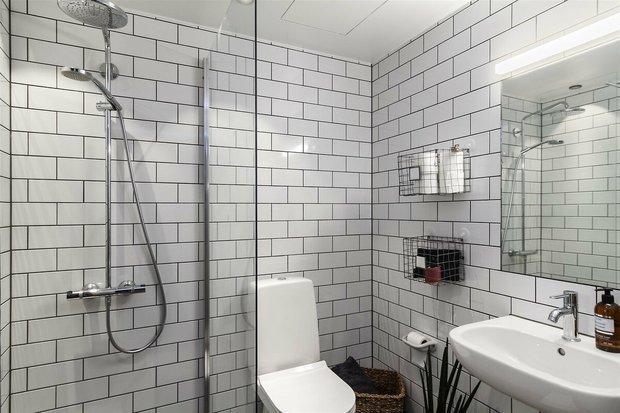 Фотография: Ванная в стиле Скандинавский, Малогабаритная квартира – фото на INMYROOM