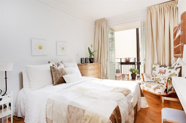 Фотография: Спальня в стиле Скандинавский, Малогабаритная квартира, Квартира, Дома и квартиры, Стокгольм – фото на INMYROOM Фотография: Спальня в стиле Скандинавский, Малогабаритная квартира, Квартира, Дома и квартиры, Стокгольм – фото на INMYROOM