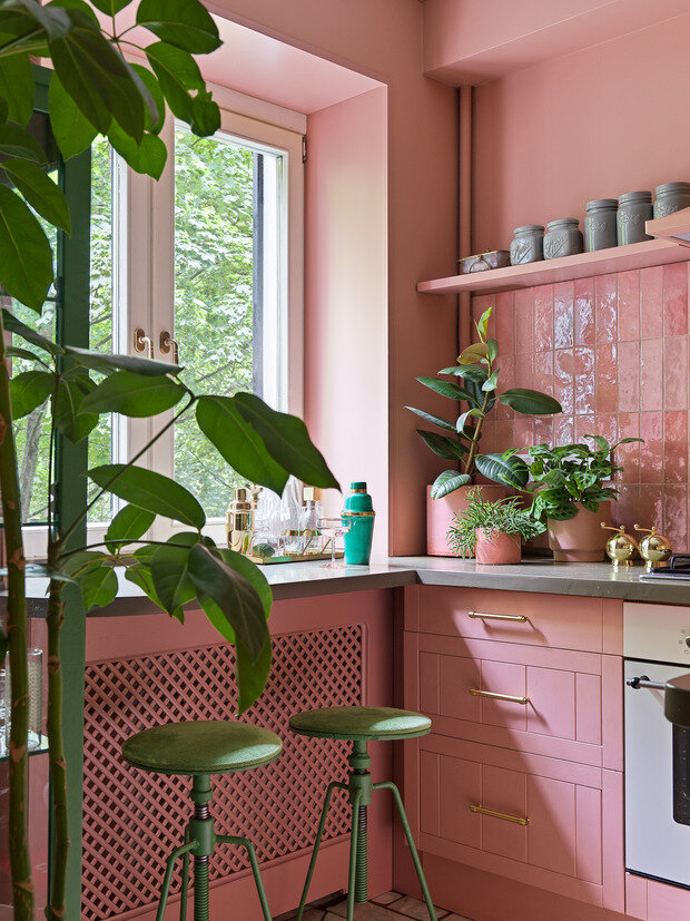 Фотография: Кухня и столовая в стиле Эклектика, Малогабаритная квартира, Квартира, Проект недели, Москва, Хрущевка, Кирпичный дом, 2 комнаты, 40-60 метров, 1-511, Даша Соболева – фото на INMYROOM