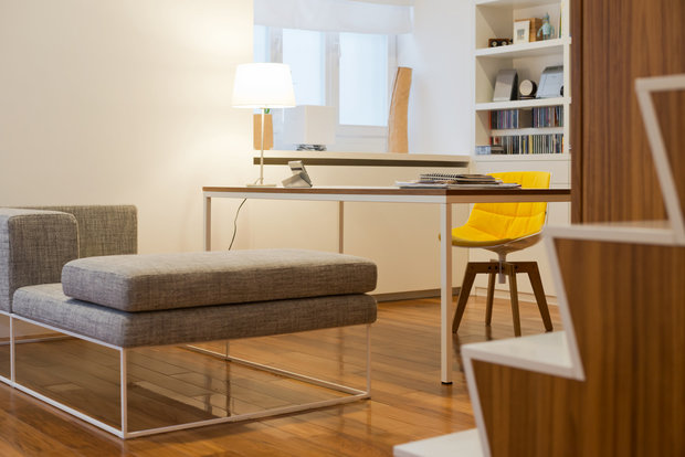 Фотография: Мебель и свет в стиле Современный, Малогабаритная квартира, Квартира, Дома и квартиры, Минимализм, Переделка – фото на INMYROOM