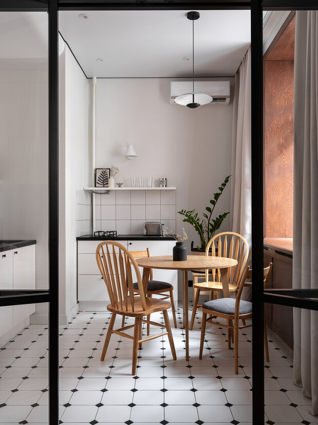 Фотография: Кухня и столовая в стиле Скандинавский, Современный, Минимализм, Квартира, Проект дня, Москва, Сталинка, Кирпичный дом, 2 комнаты, 40-60 метров, Sams.Interior, Анна Мальцева, Винтажный – фото на INMYROOM