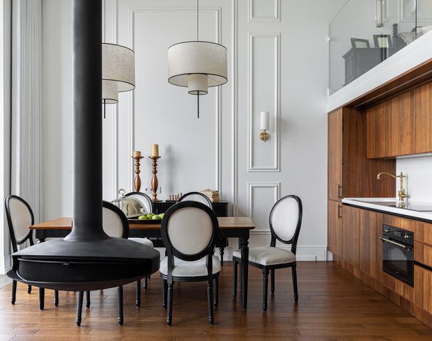 Фотография: Кухня и столовая в стиле Классический, Современный, Эклектика, Проект дня, Пентхаус, Москва, Раменское, 2 комнаты, 60-90 метров, Мариетта Мнацаканян – фото на INMYROOM