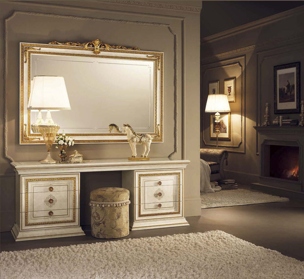 Фото из портфолио Мебель Италии Arredo Classic (спальни, гостиные, кабинеты, мягкая) – фотографии дизайна интерьеров на INMYROOM